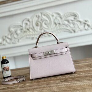 Classic Hermes Bag: A Stylish and Versatile Choice for Elegance